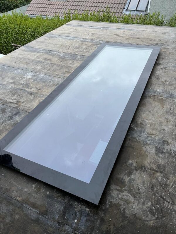 Flat Rooflight <span>2700 x 1200mm</span> - Image 2